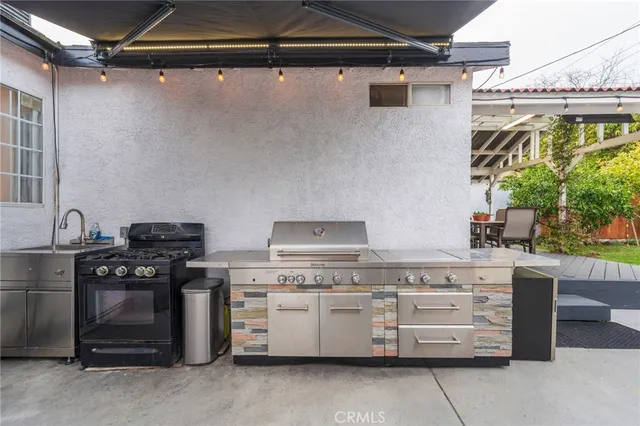 $1,199,000 | 601 West Hillsdale Street, Inglewood, CA 90302