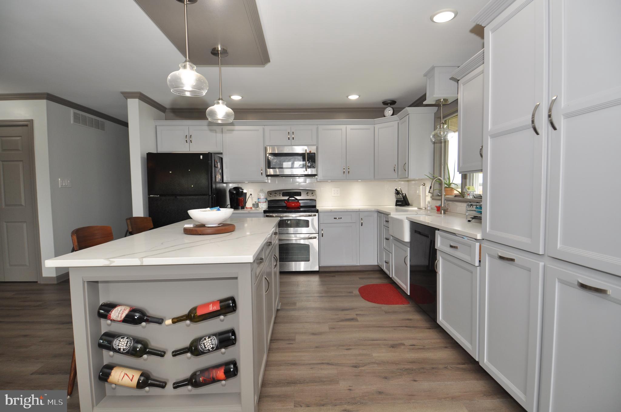 250 Juliustown Road Columbus, NJ 08022 - Photo 8 of 66