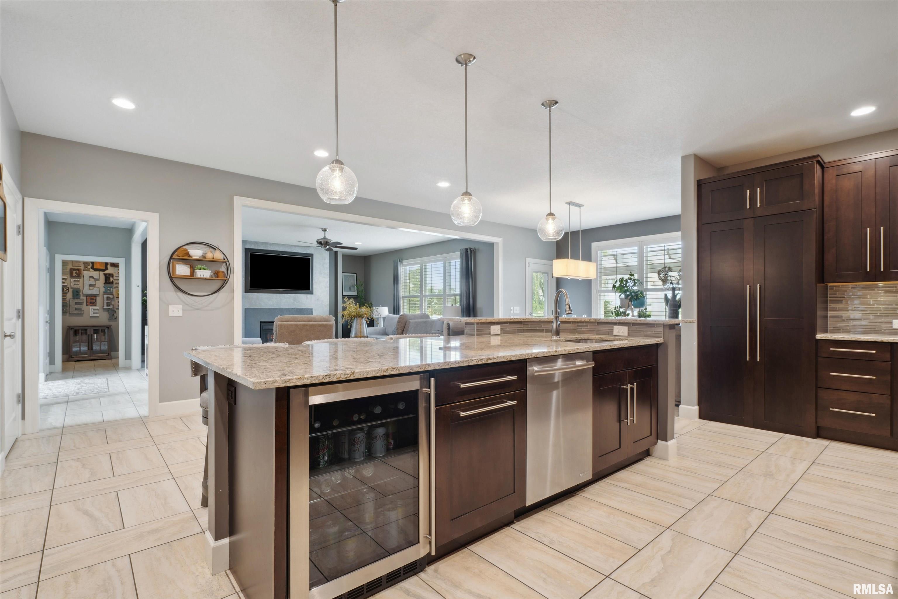 5723 Judge Road Bettendorf, IA 52722 - Photo 11 of 60 Gallery Image 11