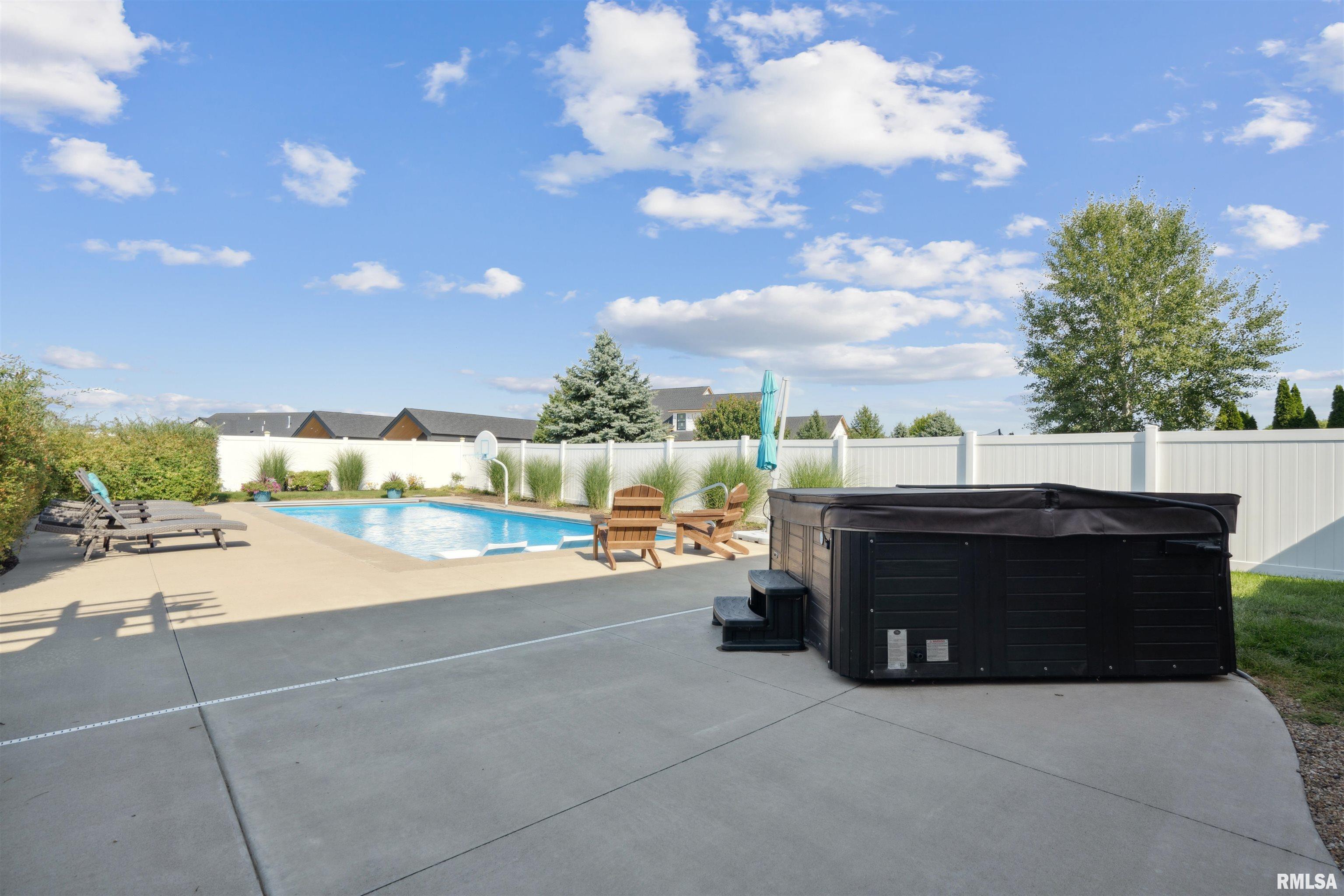 5723 Judge Road Bettendorf, IA 52722 - Photo 47 of 60 Gallery Image 47
