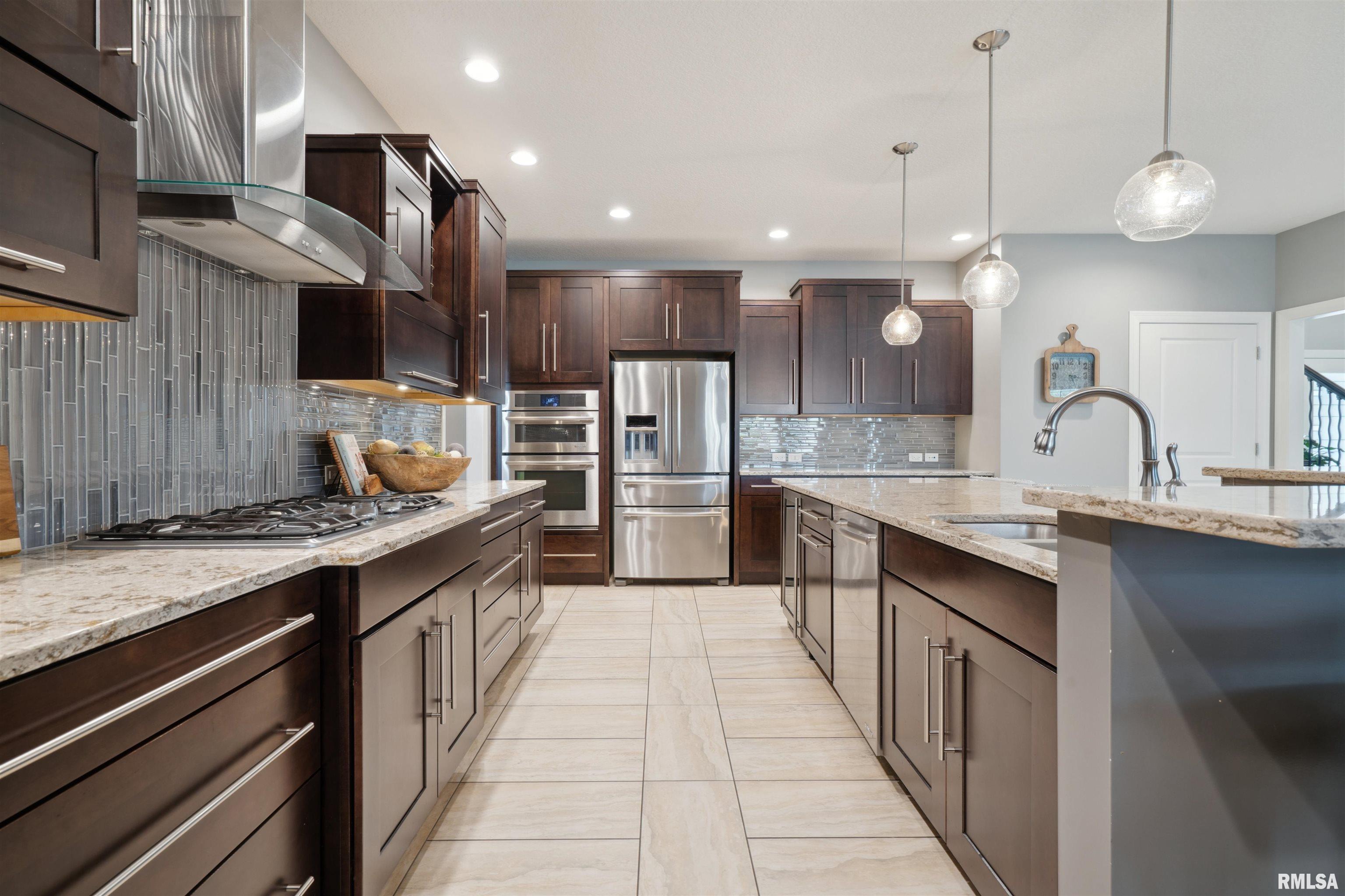 5723 Judge Road Bettendorf, IA 52722 - Photo 8 of 60 Gallery Image 8
