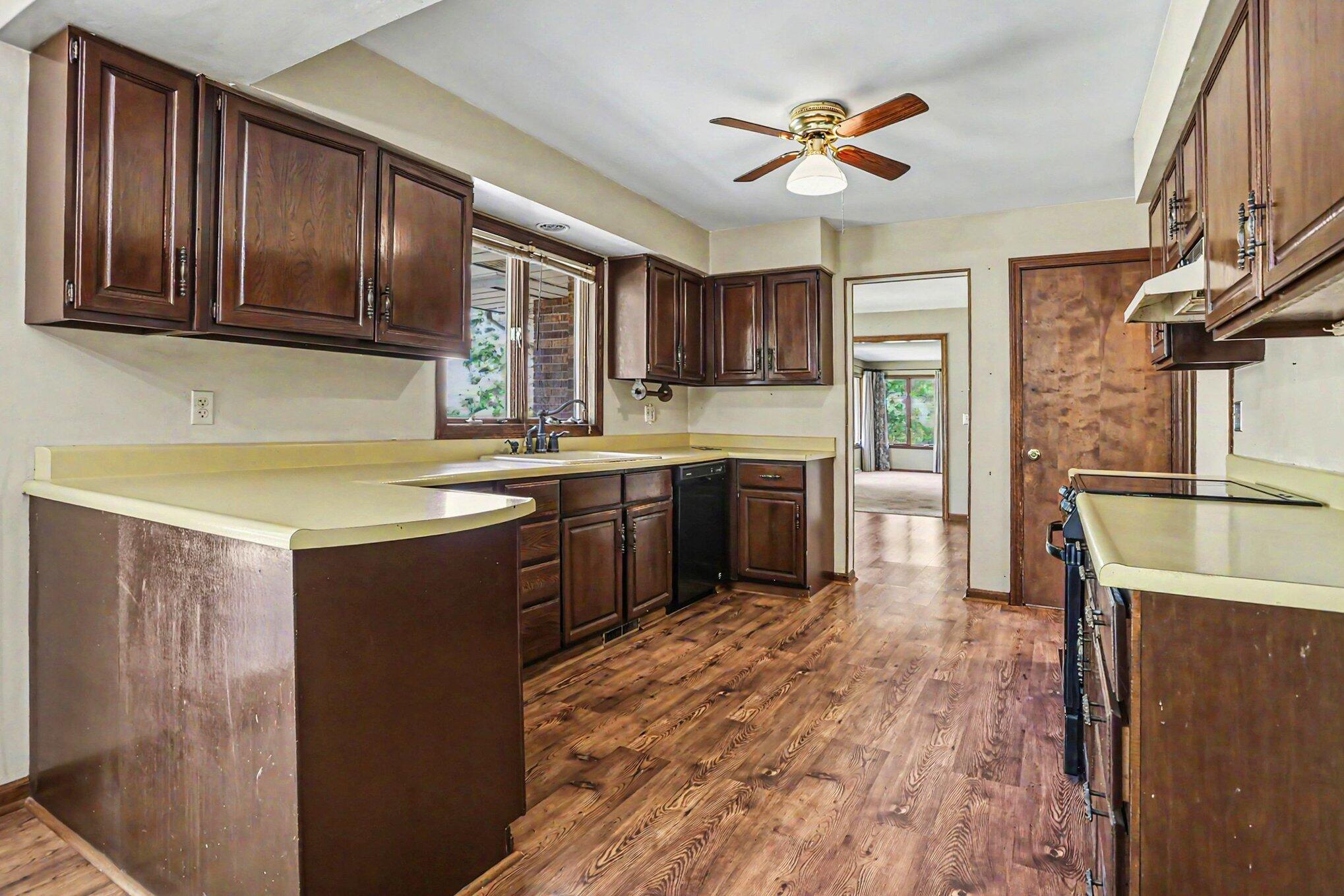 8304 Hollywood Road Baroda, MI 49101 - Photo 14 of 45 012_file_2063