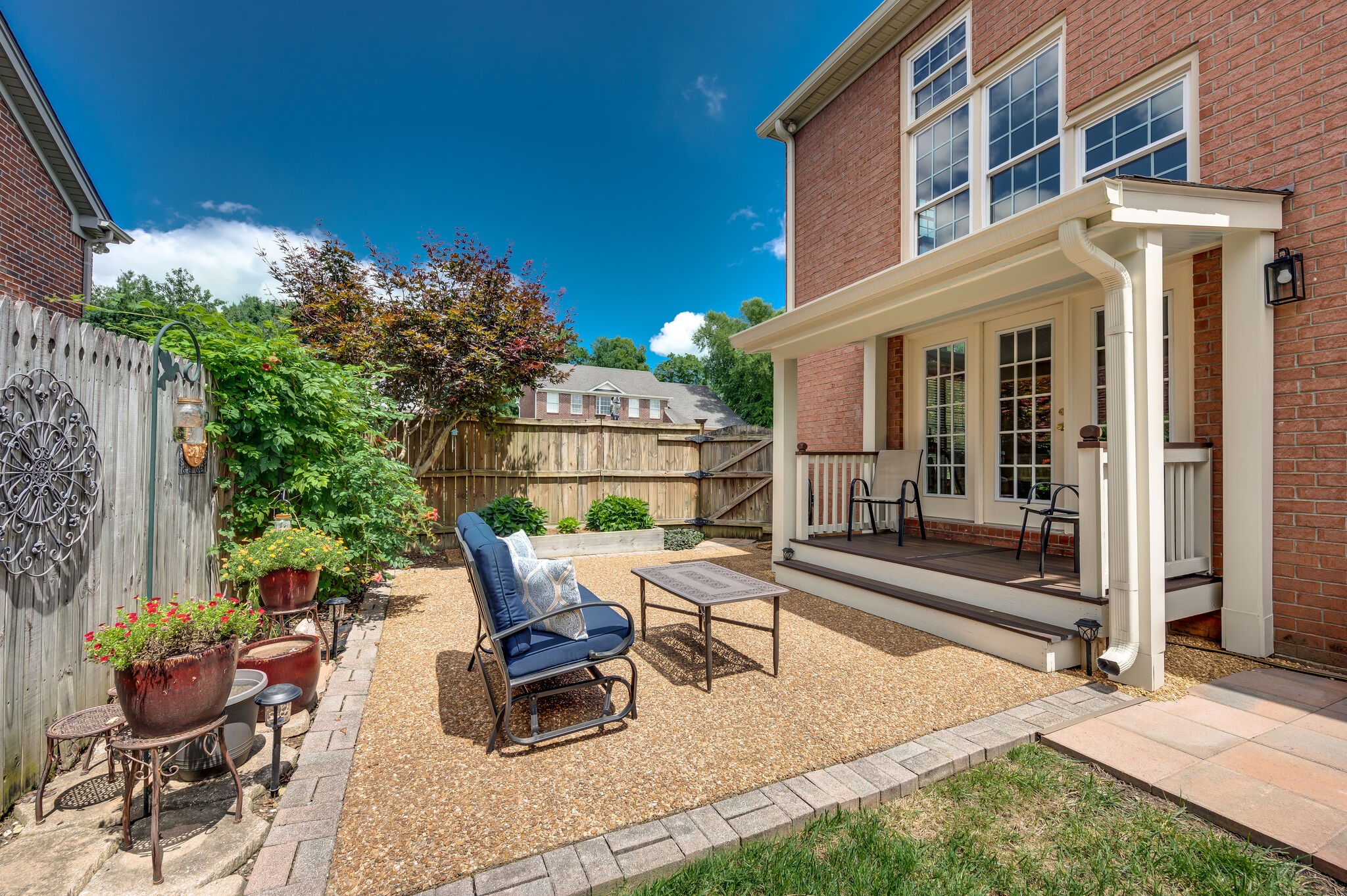 2052 Baxter Lane Franklin, TN 37069 - Photo 3 of 38