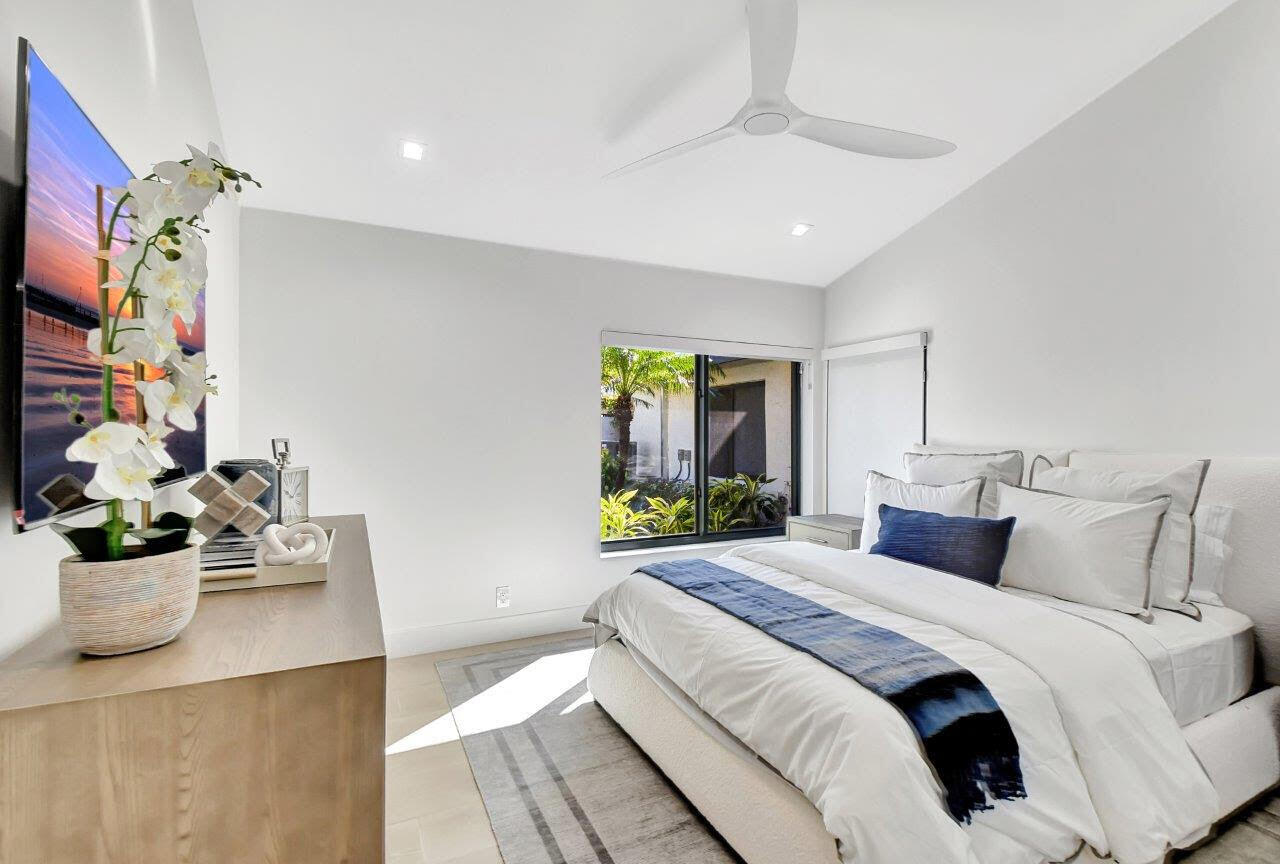 6778 Woodbridge Drive Boca Raton, FL 33434 - Photo 3 of 37 unnamed-6