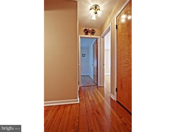 14 Doreen Road Hamilton, NJ 08690 - Photo 13 of 24 Hallway