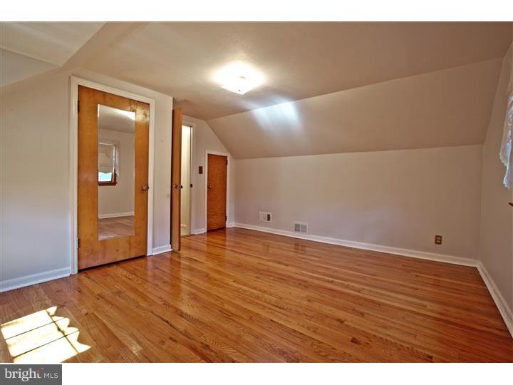 14 Doreen Road Hamilton, NJ 08690 - Photo 16 of 24 Bedroom 3