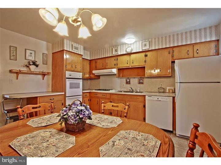 14 Doreen Road Hamilton, NJ 08690 - Photo 5 of 24 Kitchen
