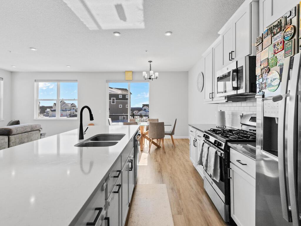 6662 Wildflower Way Minnetrista, MN 55331 - Photo 15 of 28