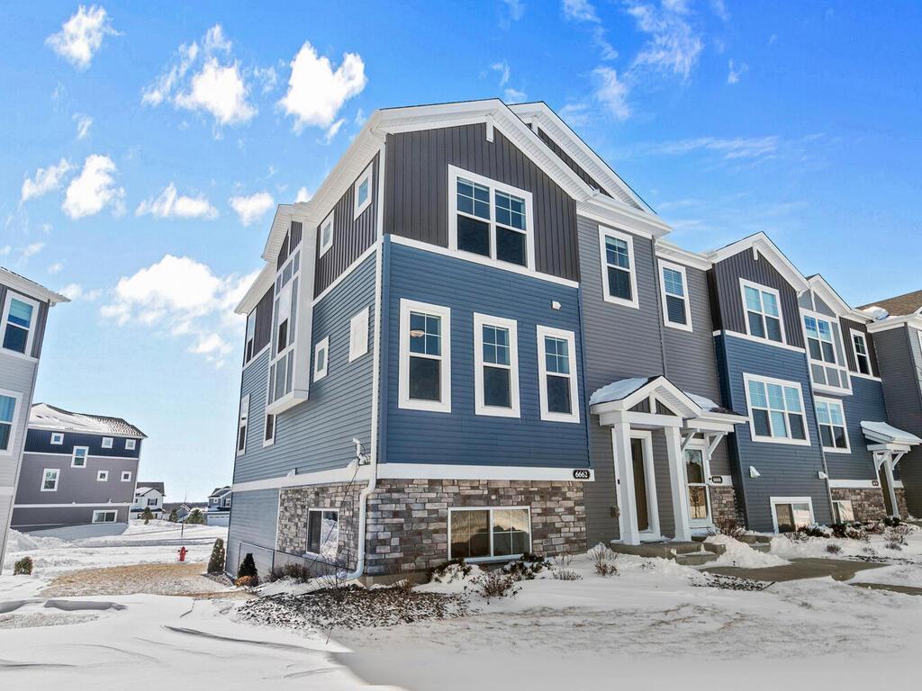 6662 Wildflower Way Minnetrista, MN 55331 - Photo 2 of 28