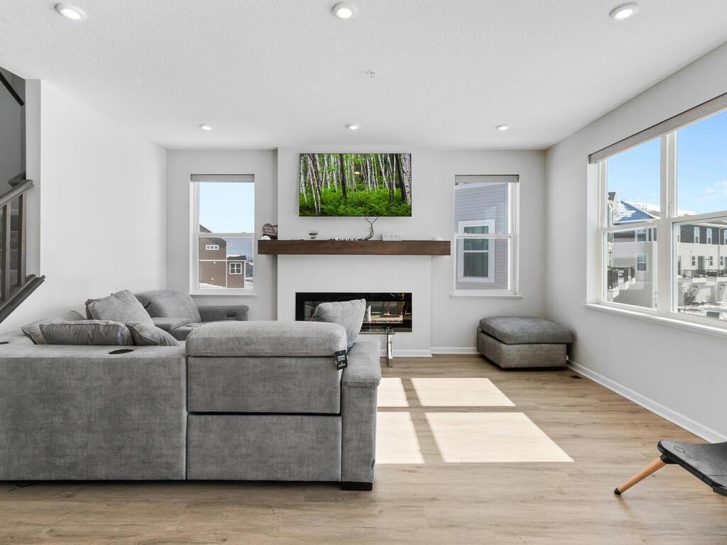 6662 Wildflower Way Minnetrista, MN 55331 - Photo 8 of 28