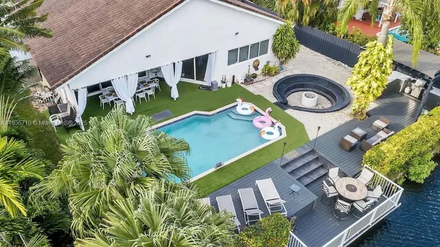 an aerial view of a house having outdoor space