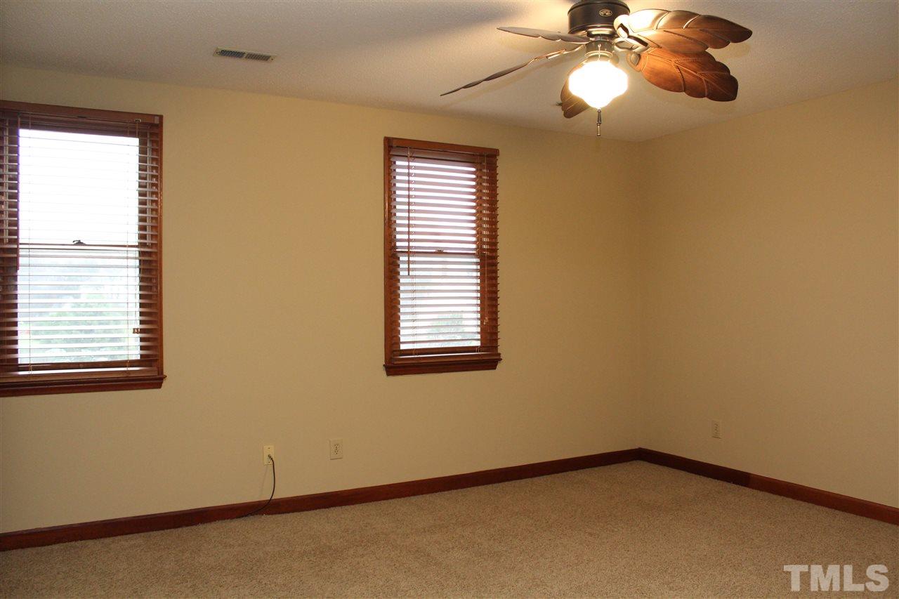 1008 Fairlong Road Wake Forest, NC 27587 - Photo 13 of 25 Gallery Image 13