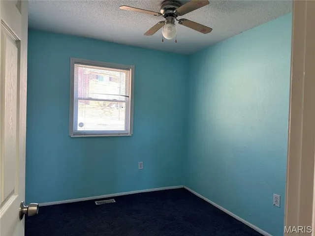 $215,000 | 1744 Hilltop Lane, Imperial, MO 63052