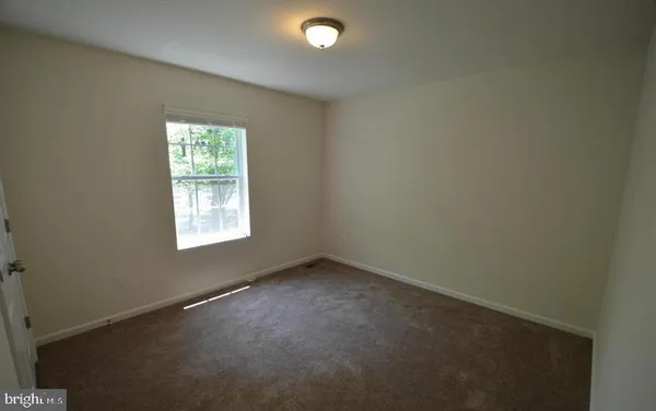$3,200 | 5917 Sneed Drive, Deale, MD 20751