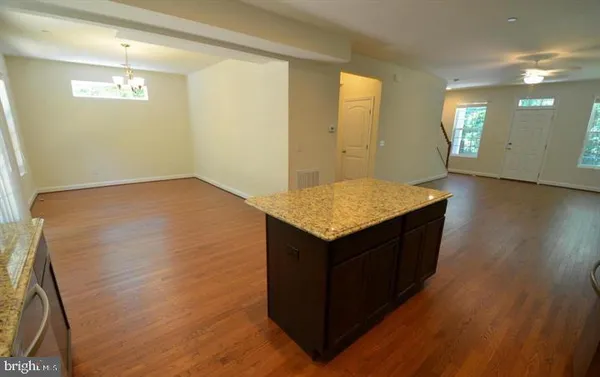 $3,200 | 5917 Sneed Drive, Deale, MD 20751