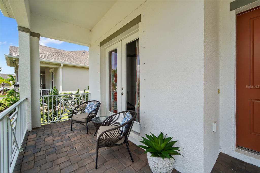 5961 Blakeney Loop Apollo Beach, FL 33572 - Photo 21 of 42 a house view with a seating space