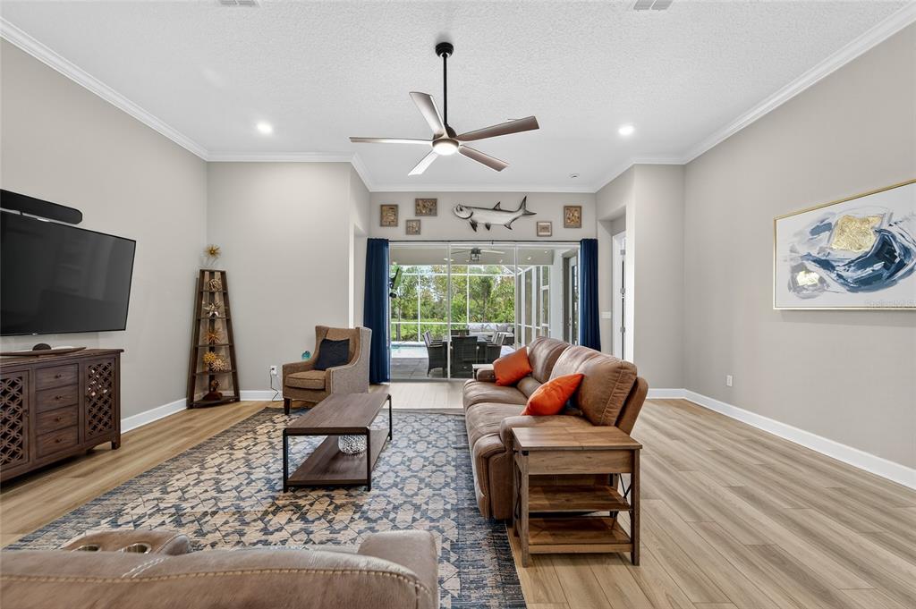 5961 Blakeney Loop Apollo Beach, FL 33572 - Photo 10 of 46