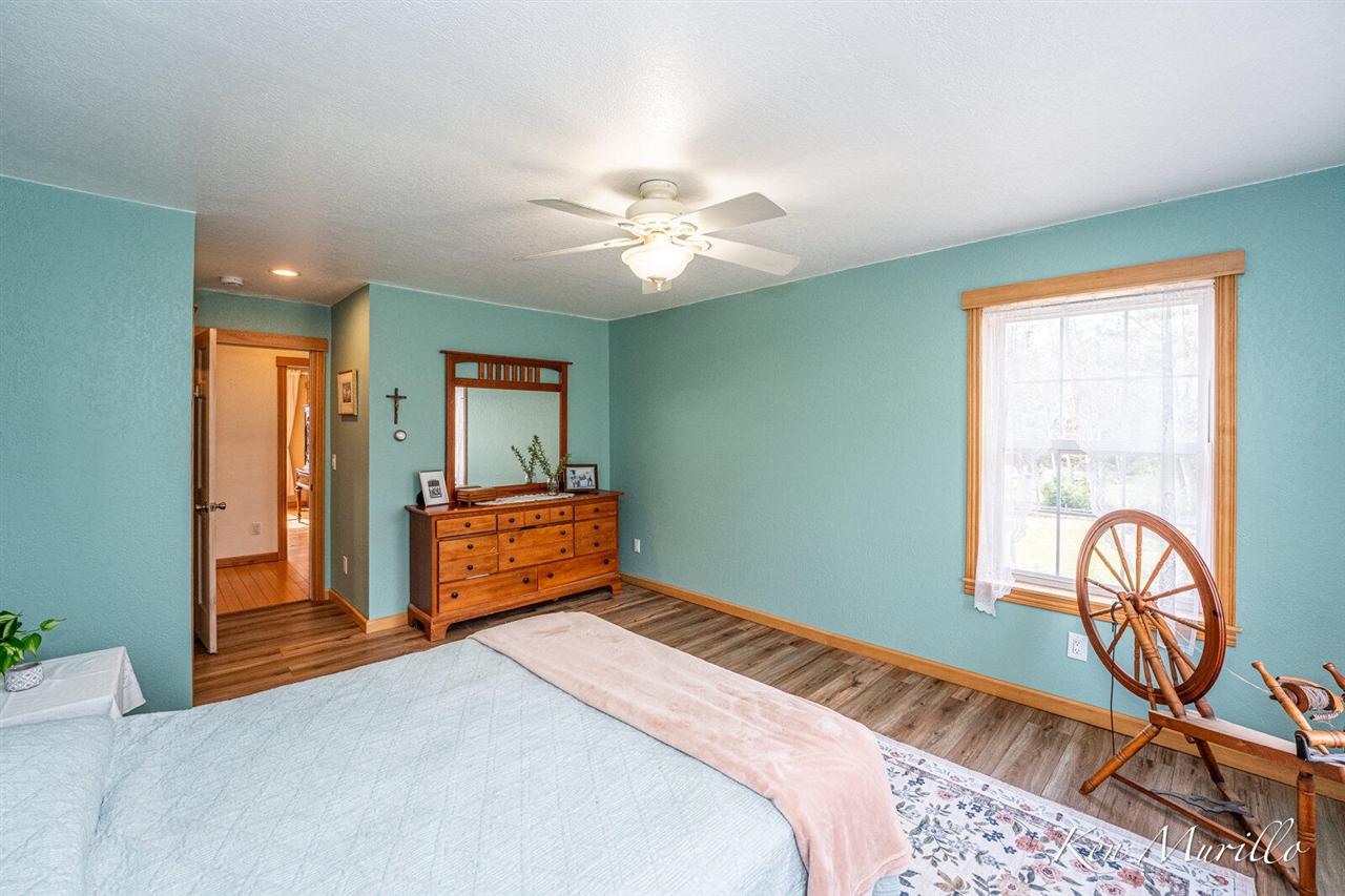 1519 North Roscommon Road Roscommon, MI 48653 - Photo 27 of 72