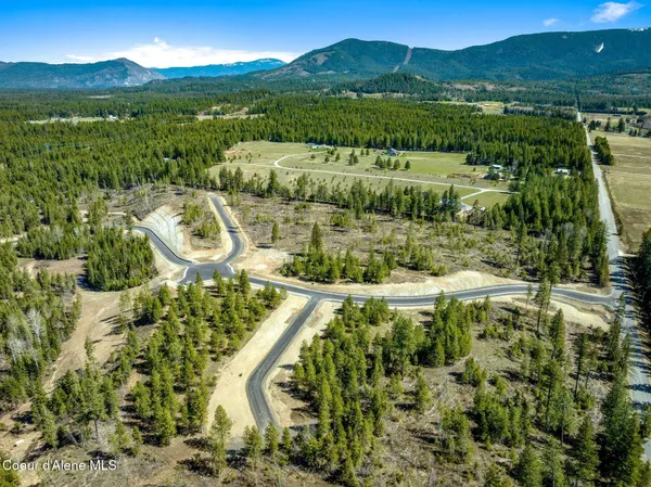 $385,000 | Nka Nka Dickens Road, Athol, ID 83801