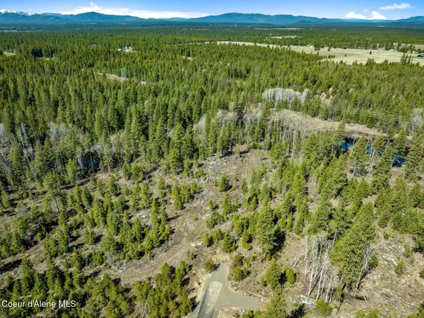 $385,000 | Nka Nka Dickens Road, Athol, ID 83801