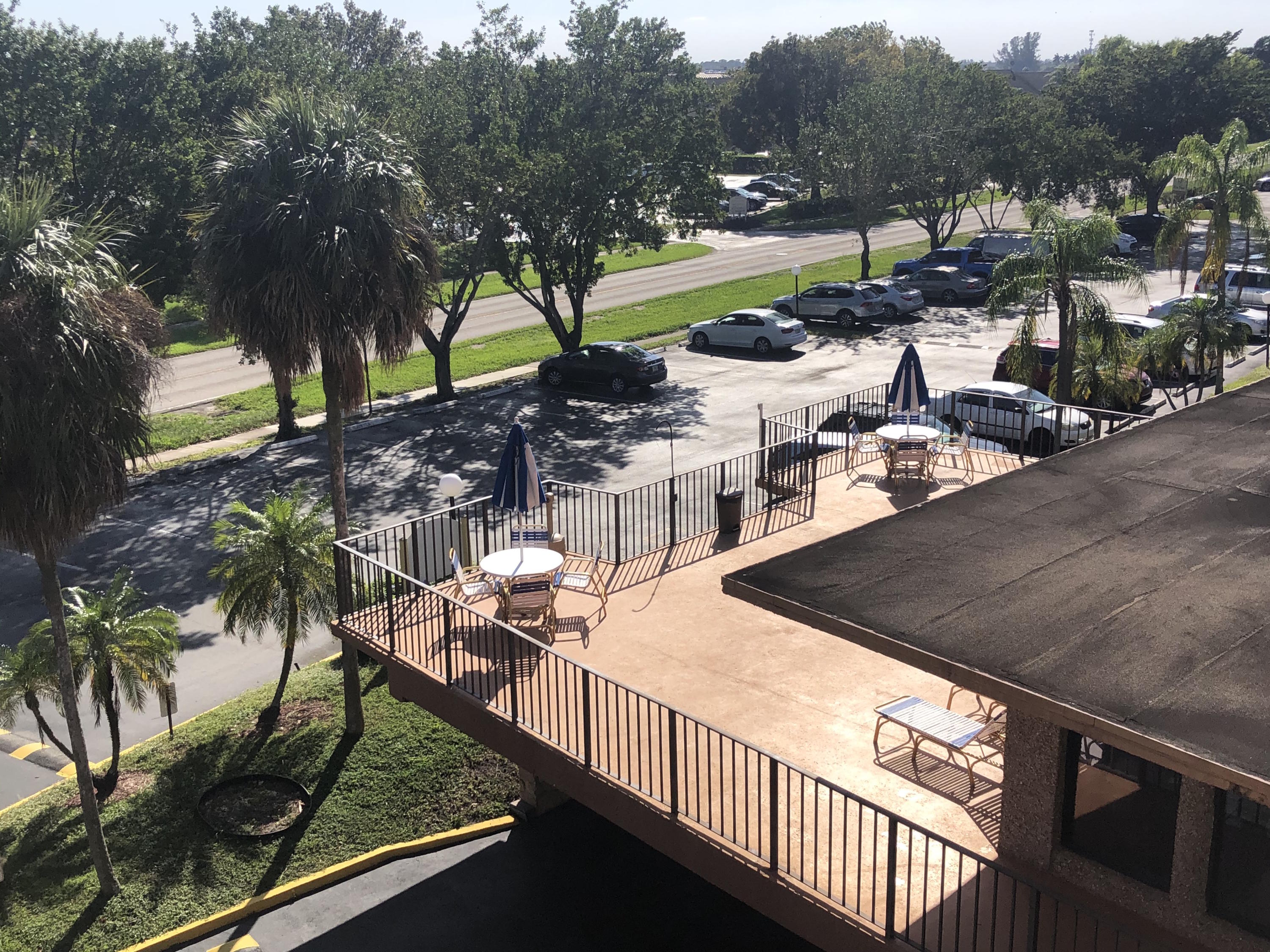 9273 Southwest 8th Street, Unit 411 Boca Raton, FL 33428 - Photo 22 of 24 Community Sun Deck
