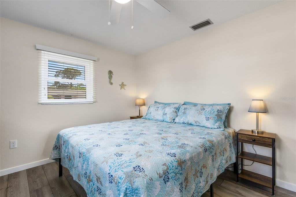 5231 Pompano Road Venice, FL 34293 - Photo 14 of 31