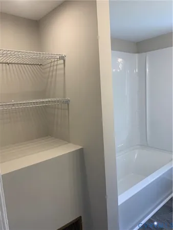 $2,600 | 4202 Thomas Drive, Richmond, VA 23222