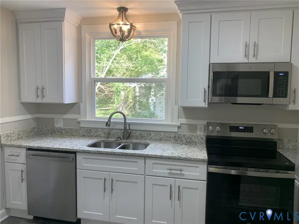 $2,600 | 4202 Thomas Drive, Richmond, VA 23222