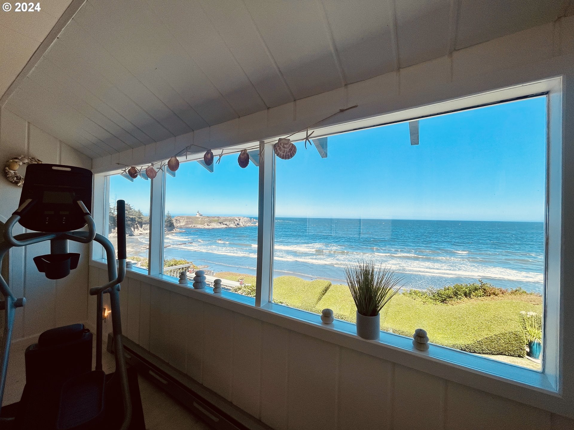 89181 Lighthouse Way Coos Bay, OR 97420 - Photo 27 of 47