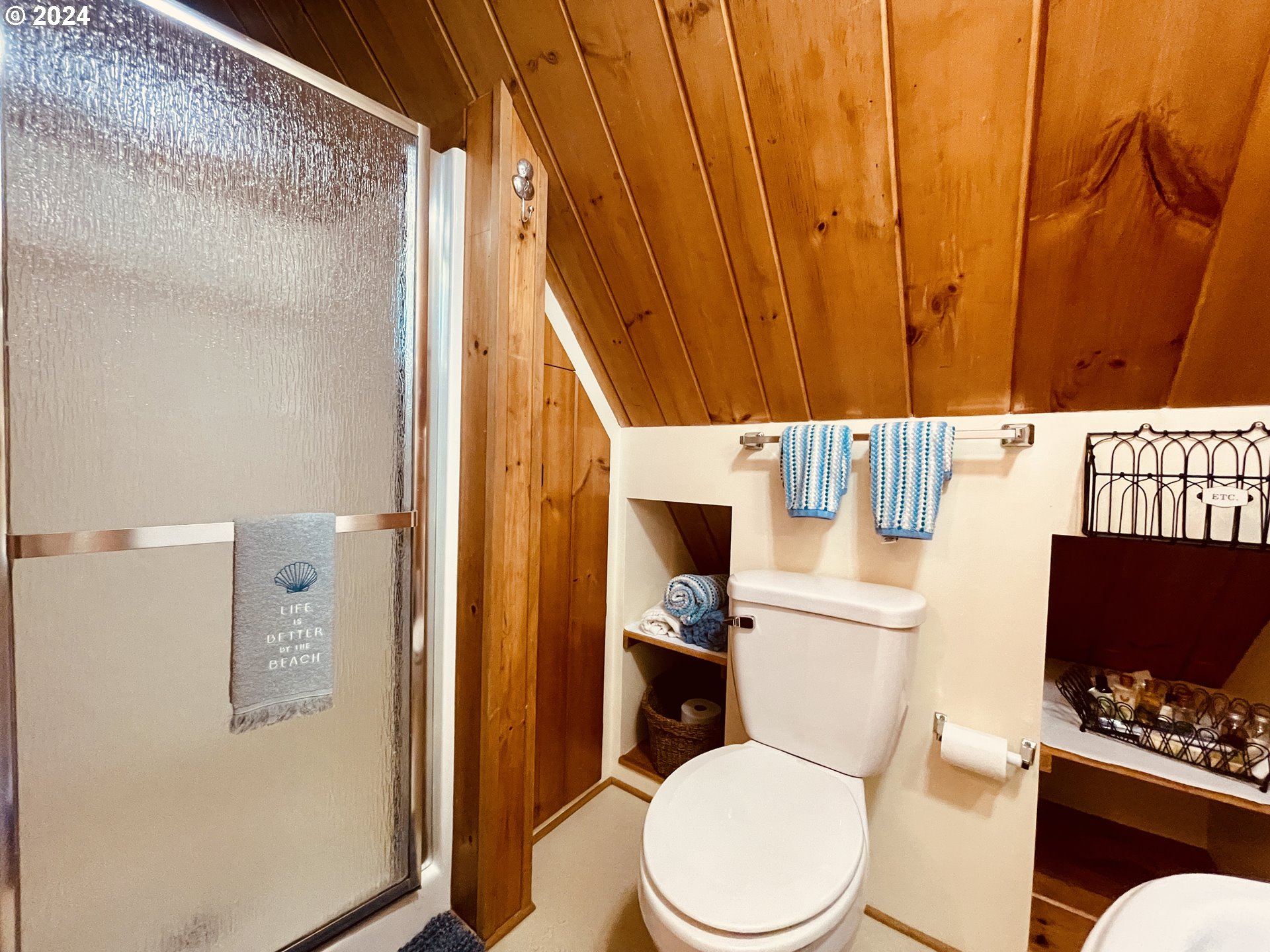 89181 Lighthouse Way Coos Bay, OR 97420 - Photo 43 of 47