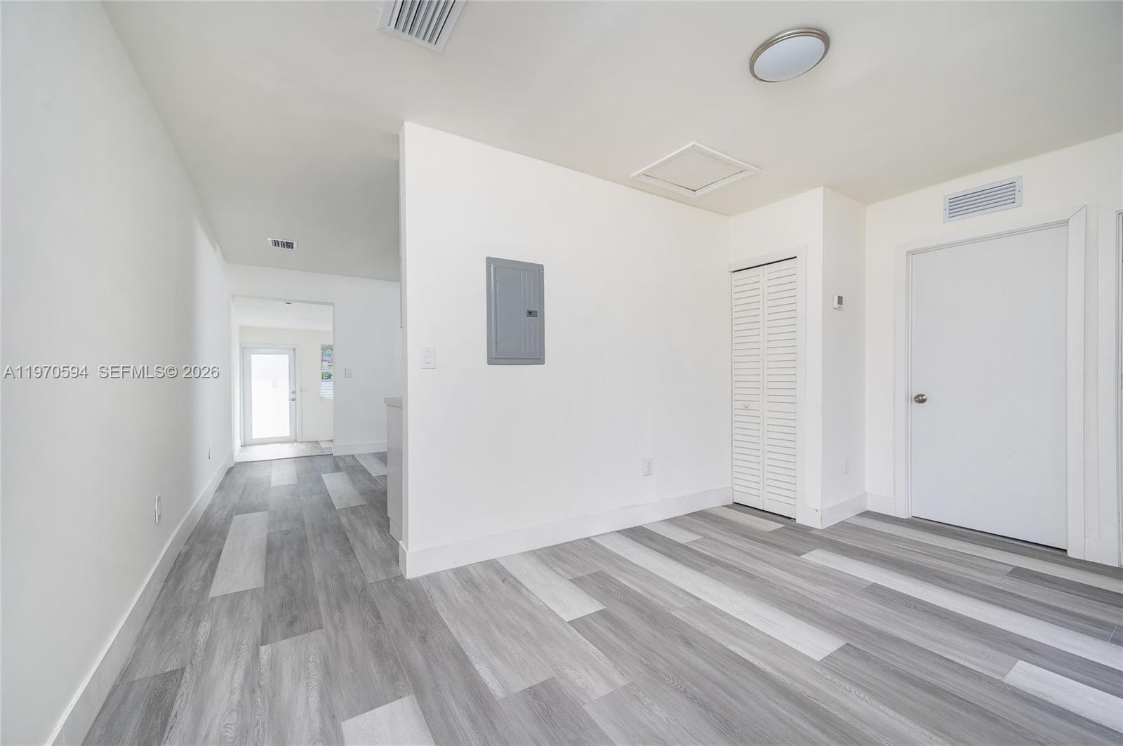 2433 Northwest 97th Street Miami, FL 33147 - Photo 19 of 41