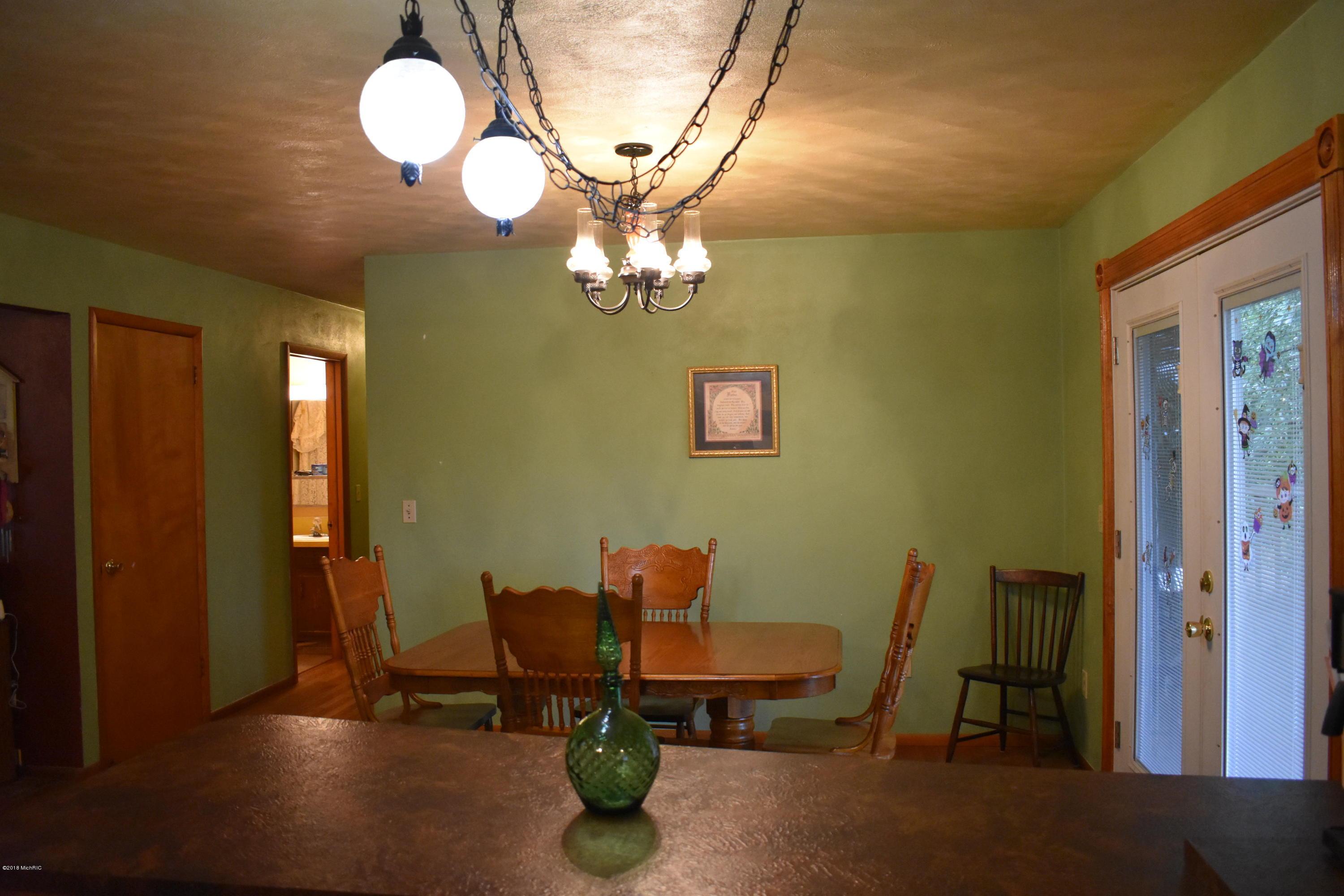 69708 Leet Road Niles, MI 49120 - Photo 7 of 12 Dining Room best