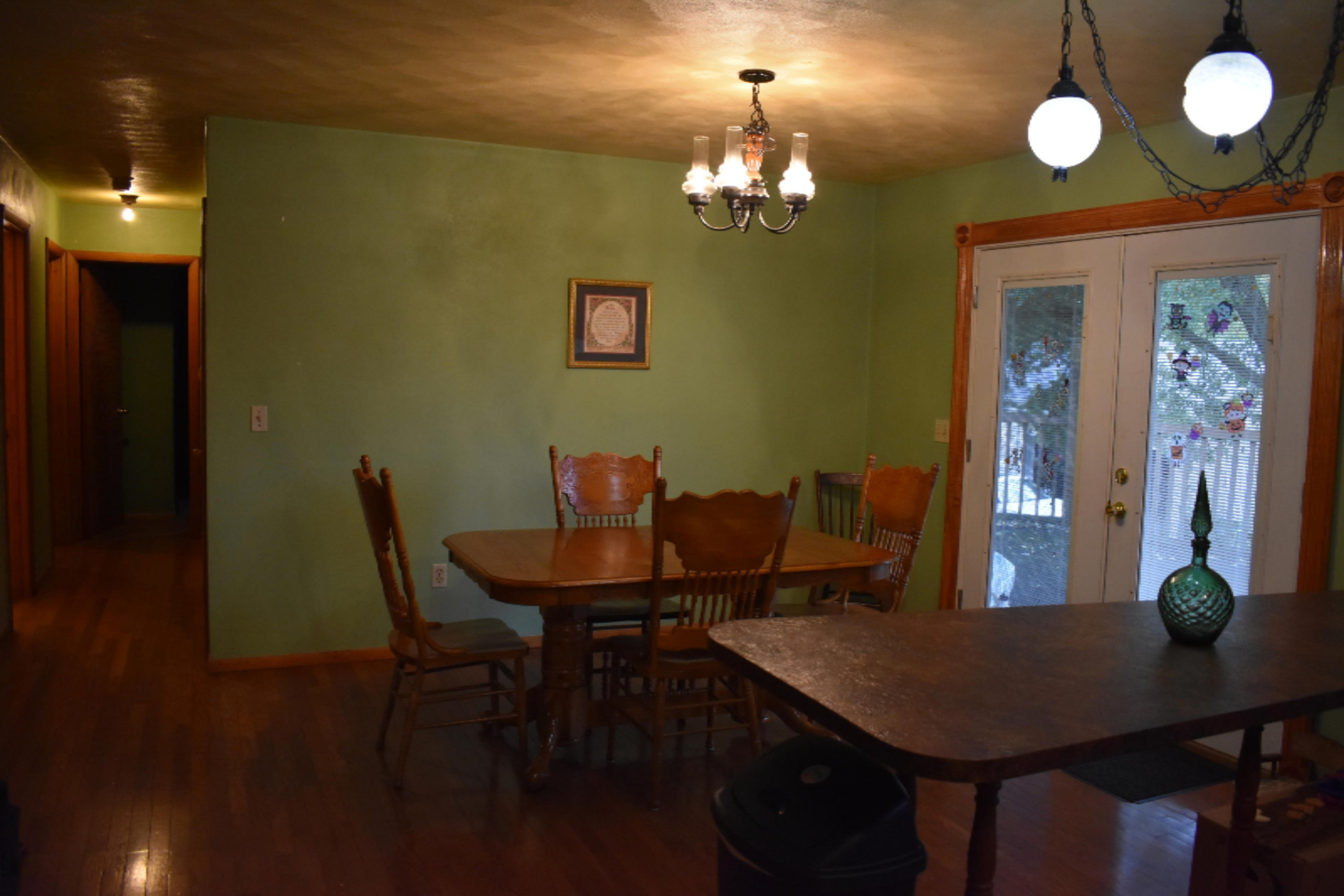 69708 Leet Road Niles, MI 49120 - Photo 8 of 12 Dining and Hallway