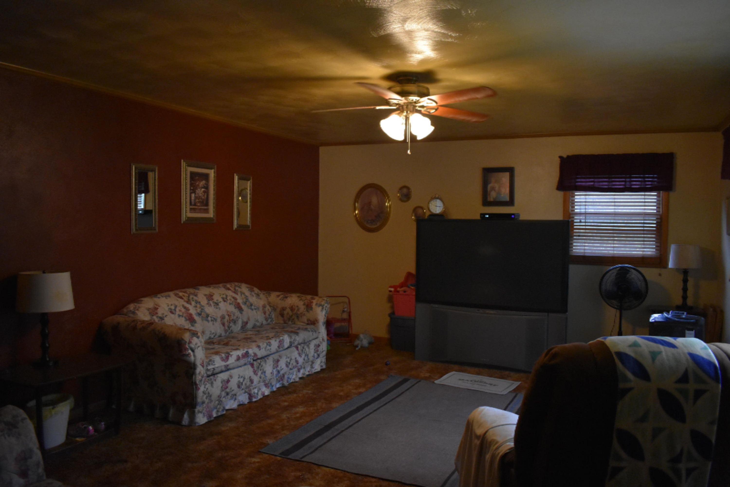69708 Leet Road Niles, MI 49120 - Photo 9 of 12 Living room