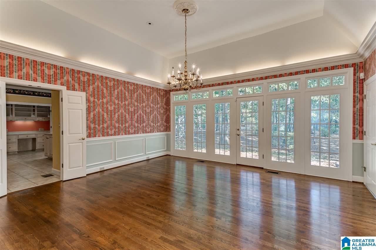 1015 Valley View Road Pelham, AL 35124 - Photo 8 of 42