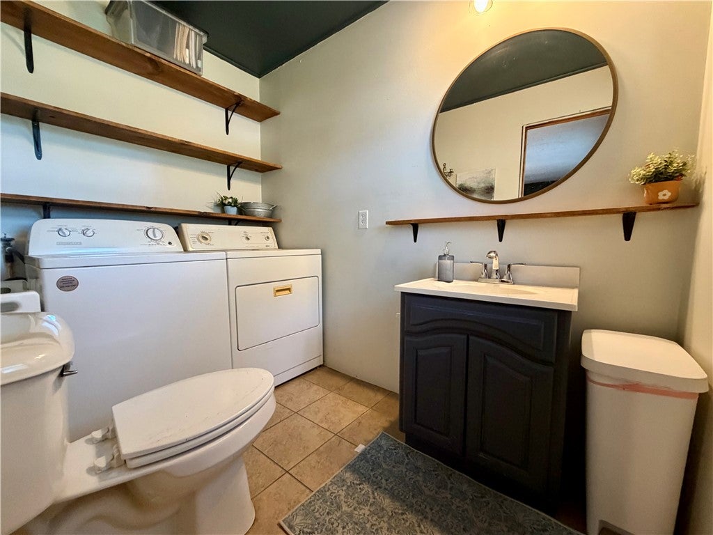 327 West Samuel Street Assumption, IL 62510 - Photo 19 of 31 Gallery Image 19