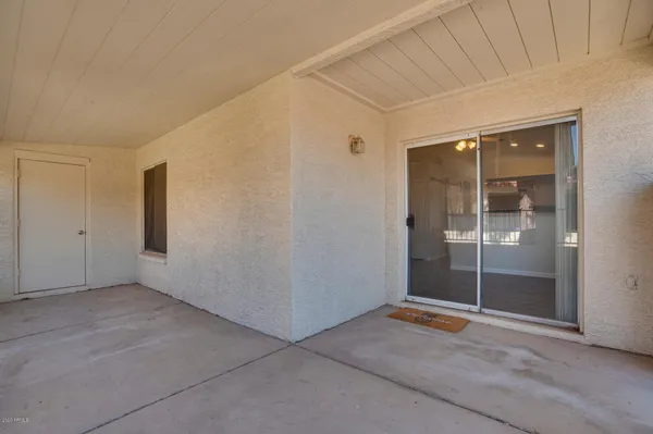 $1,800 | 1120 North Val Vista Drive, Unit 118, Gilbert, AZ 85234