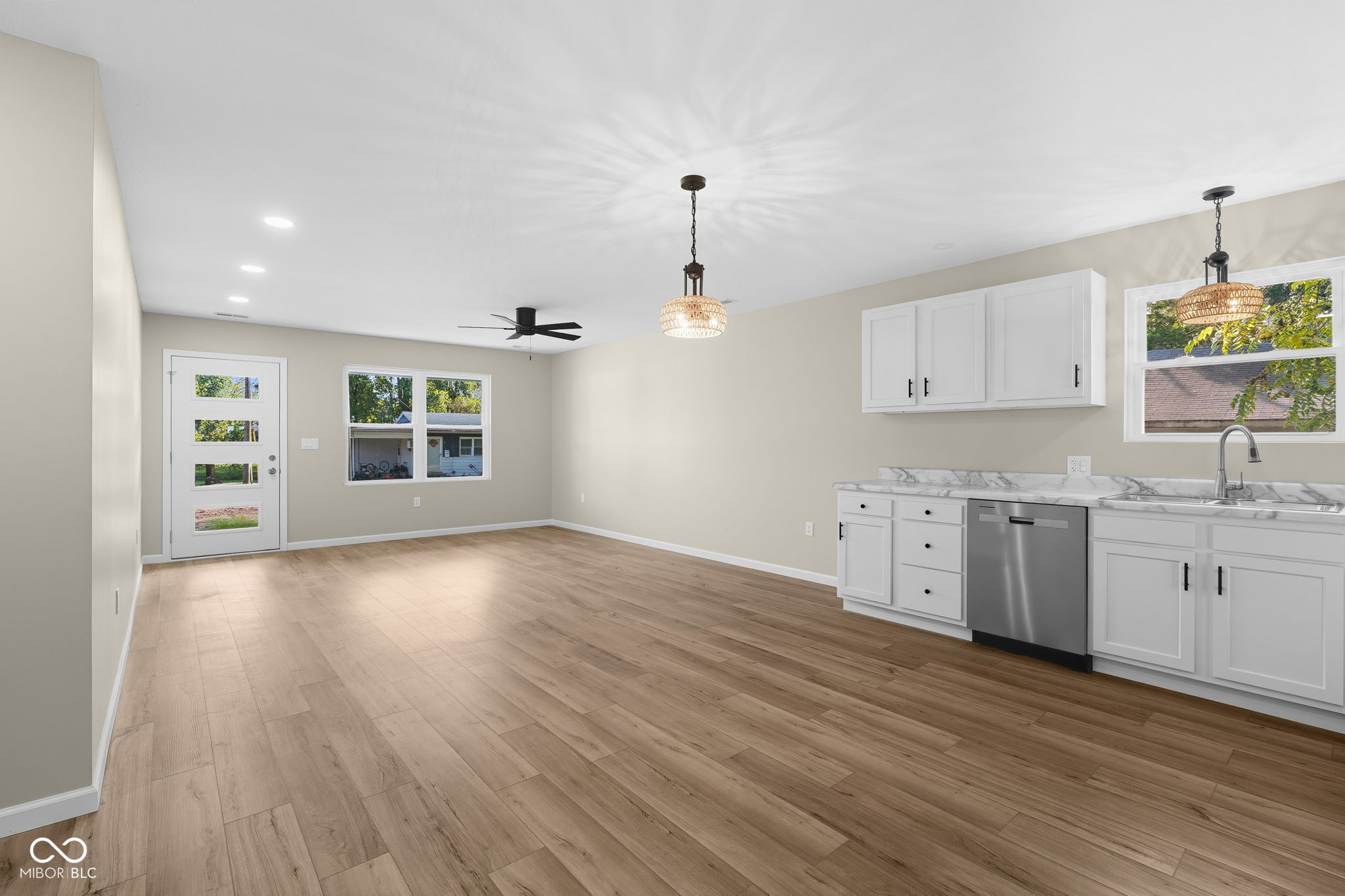 96 Hill Street Austin, IN 47102 - Photo 6 of 24