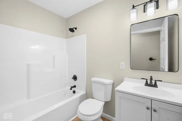 $174,900 | 96 Hill Street, Austin, IN 47102