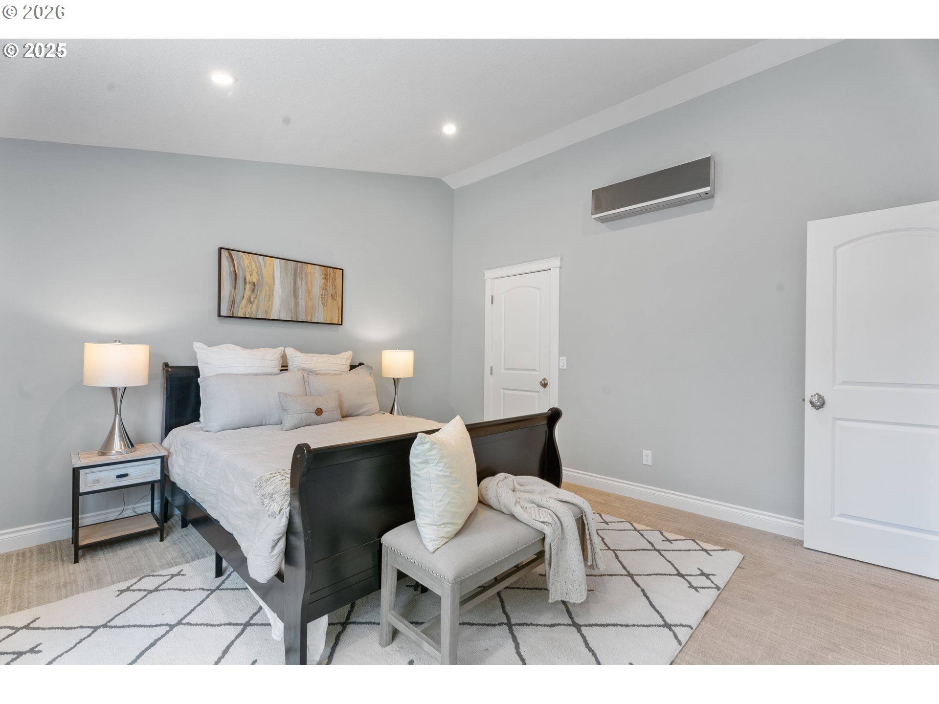 31150 Southwest Wallowa Court Wilsonville, OR 97070 - Photo 9 of 43 a living room with furniture and a lamp