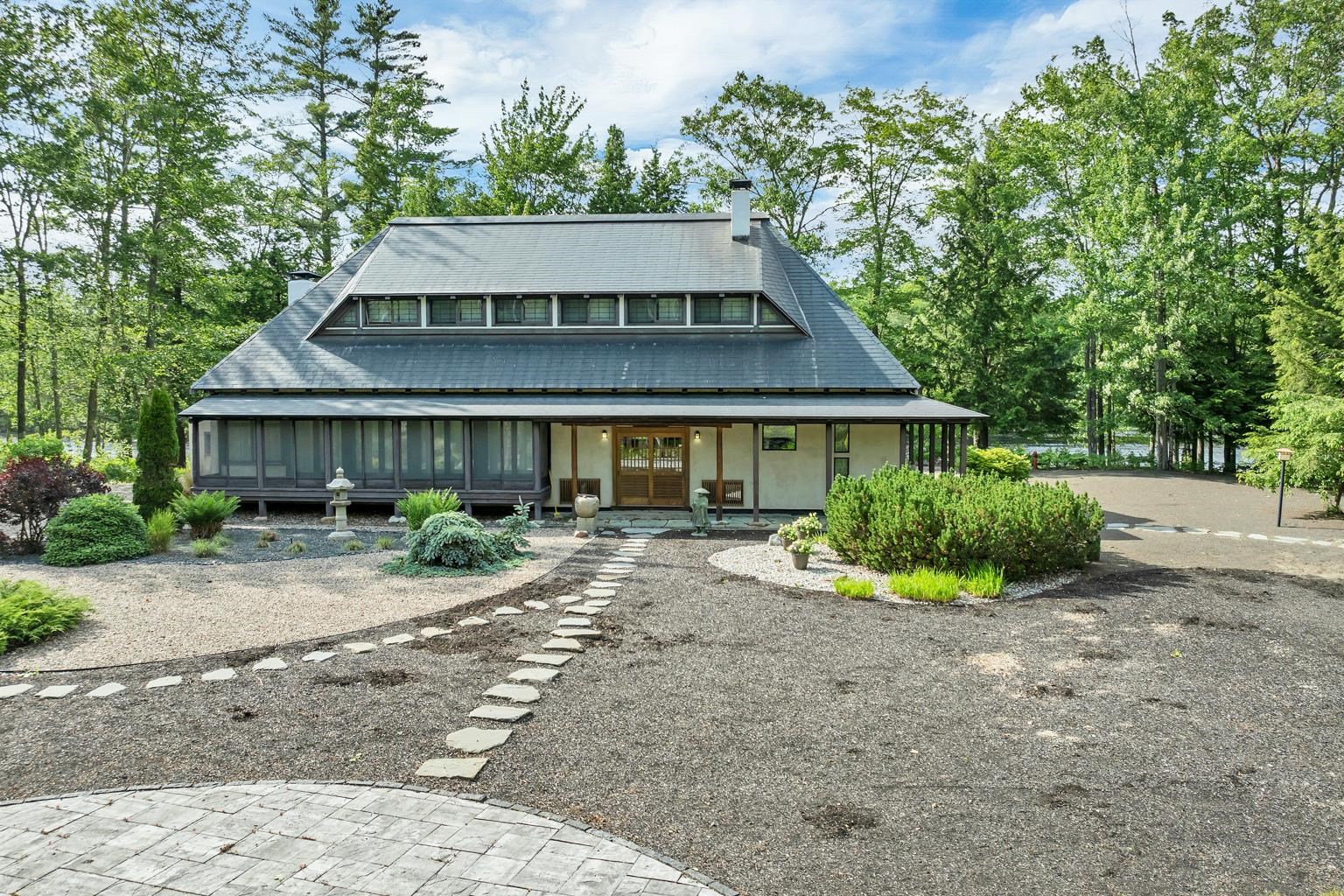 187 Huntress Bridge Road Effingham, NH 03882 - Photo 1 of 56
