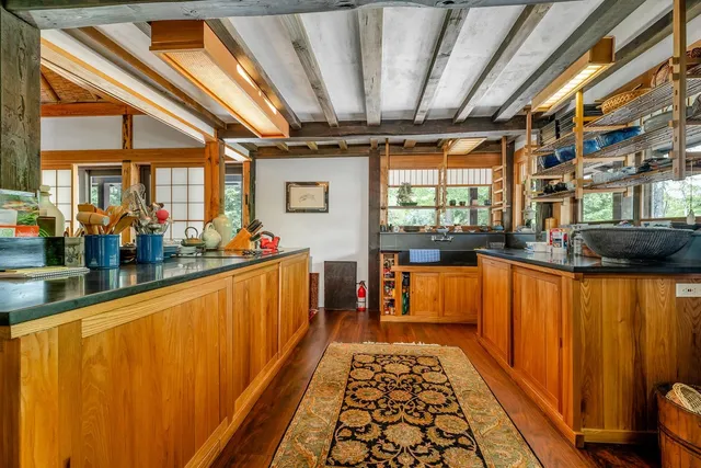 $1,995,000 | 187 Huntress Bridge Road, Effingham, NH 03882