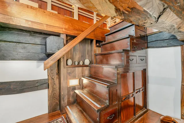 $1,995,000 | 187 Huntress Bridge Road, Effingham, NH 03882