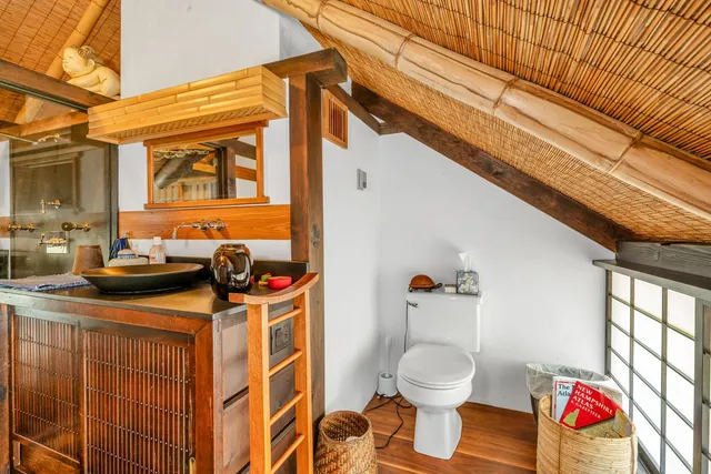 $1,995,000 | 187 Huntress Bridge Road, Effingham, NH 03882