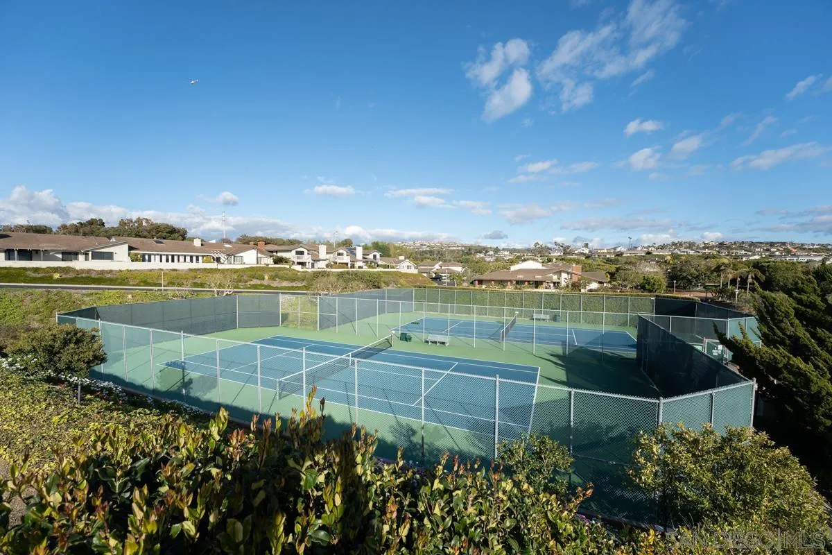 34 Jetty Drive Corona del Mar, CA 92625 - Photo 33 of 33 a view of a lake with a city