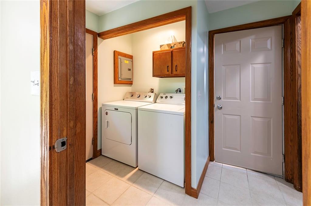 497 East Jamestown Road Greenville, PA 16125 - Photo 11 of 11 Laundry room