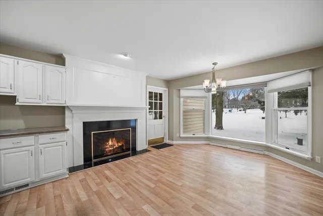 $599,900 | 11120 Hidden Valley Drive, Cedarburg, WI 53012