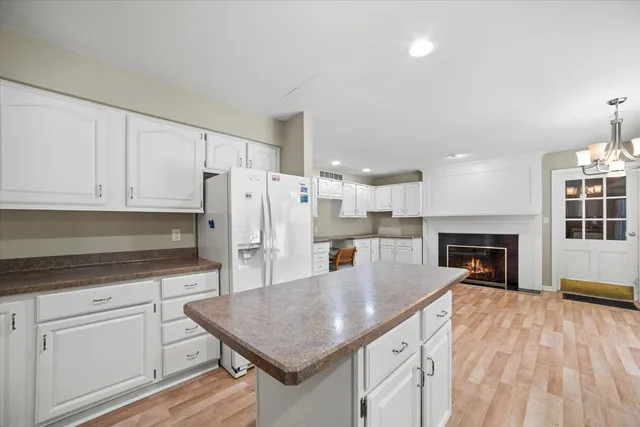 $599,900 | 11120 Hidden Valley Drive, Cedarburg, WI 53012