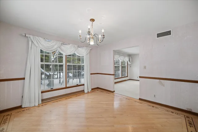 $599,900 | 11120 Hidden Valley Drive, Cedarburg, WI 53012