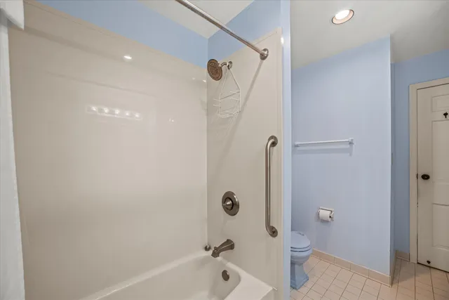 $599,900 | 11120 Hidden Valley Drive, Cedarburg, WI 53012